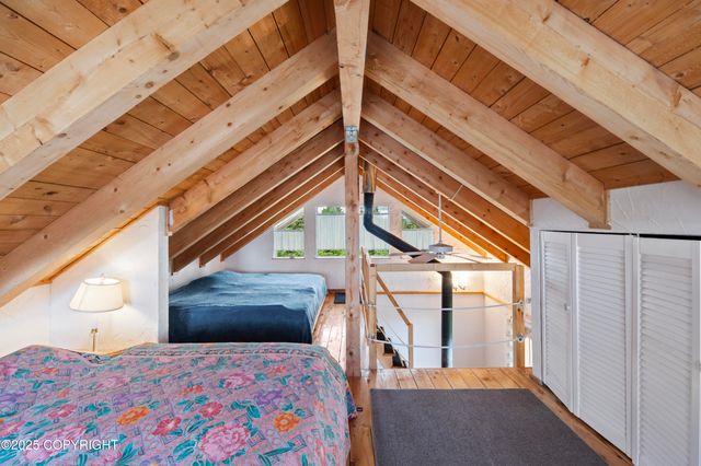 35112 Berry Street, Homer, AK 99603