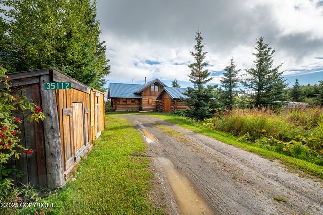 35112 Berry Street, Homer, AK 99603