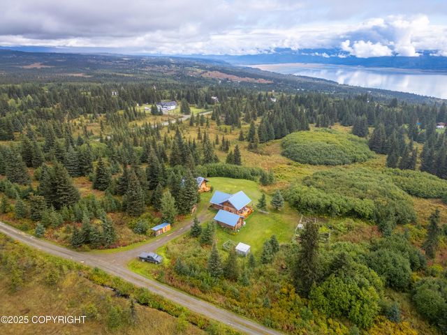 35112 Berry Street, Homer, AK 99603