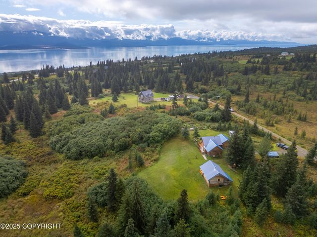 35112 Berry Street, Homer, AK 99603
