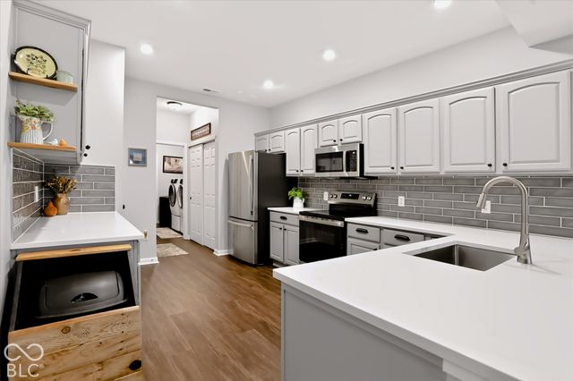 7971 Cool Hollow Place, Indianapolis, IN 46237