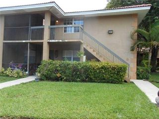 767 NW 104th Avenue 203, Pembroke Pines, FL 33026