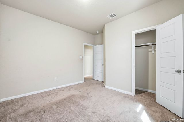 9102 Devils River, Converse, TX 78109