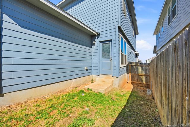 9102 Devils River, Converse, TX 78109