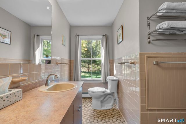 19 Hawley Road, Shelton, CT 06484