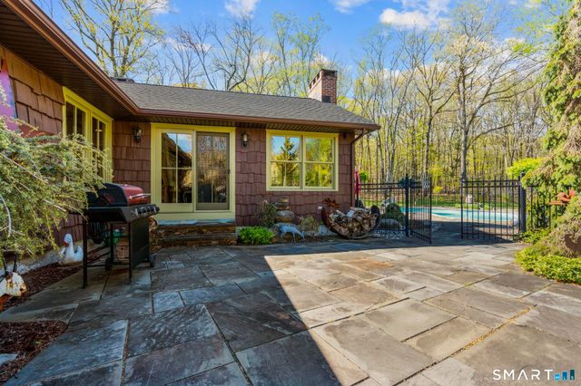 19 Hawley Road, Shelton, CT 06484