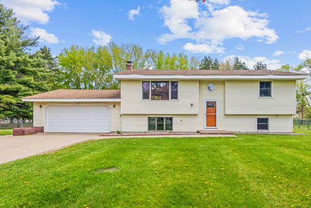 15133 Taylor Street NE, Ham Lake, MN 55304