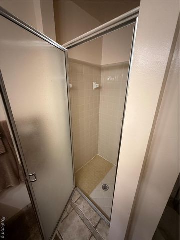 44994 Sondra Drive, Van Buren Charter Township, MI 48111