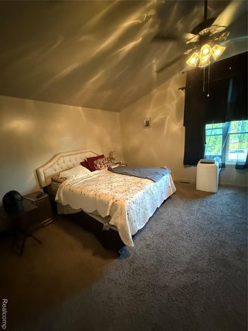 44994 Sondra Drive, Van Buren Charter Township, MI 48111