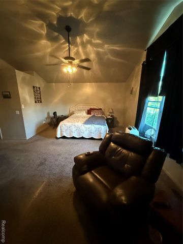 44994 Sondra Drive, Van Buren Charter Township, MI 48111