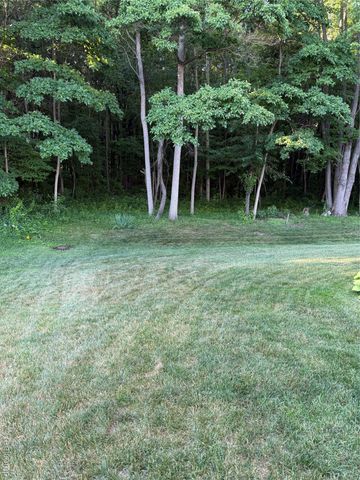 44994 Sondra Drive, Van Buren Charter Township, MI 48111