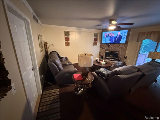 44994 Sondra Drive, Van Buren Charter Township, MI 48111