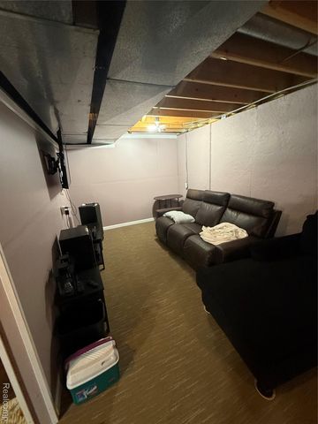 44994 Sondra Drive, Van Buren Charter Township, MI 48111