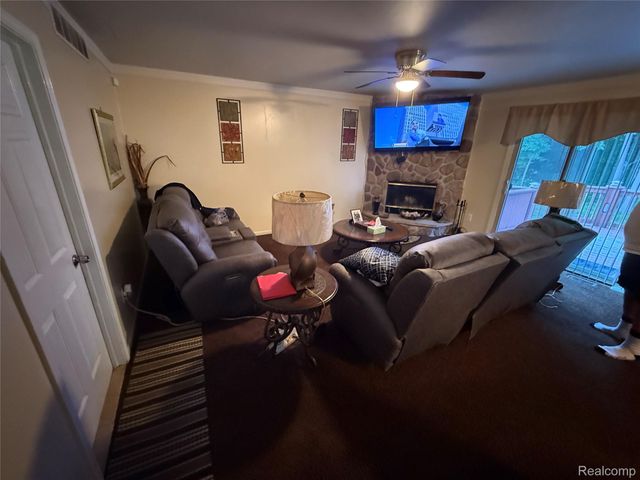 44994 Sondra Drive, Van Buren Charter Township, MI 48111