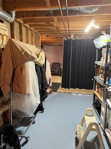 44994 Sondra Drive, Van Buren Charter Township, MI 48111