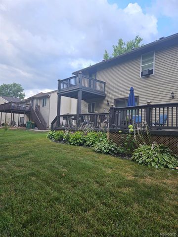 44994 Sondra Drive, Van Buren Charter Township, MI 48111