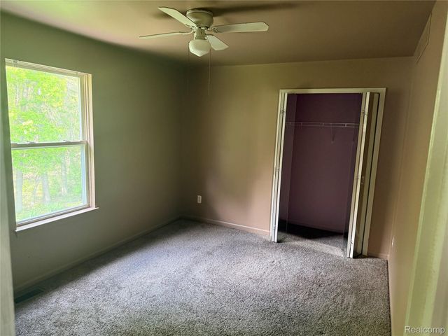 44994 Sondra Drive, Van Buren Charter Township, MI 48111
