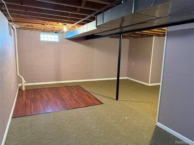 44994 Sondra Drive, Van Buren Charter Township, MI 48111