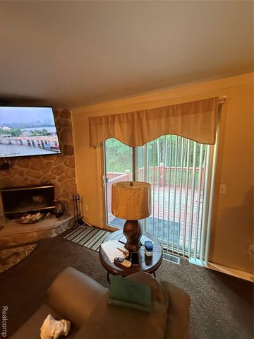 44994 Sondra Drive, Van Buren Charter Township, MI 48111