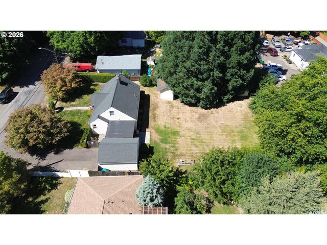 10320 Se STANLEY Ave, Milwaukie, OR 97222