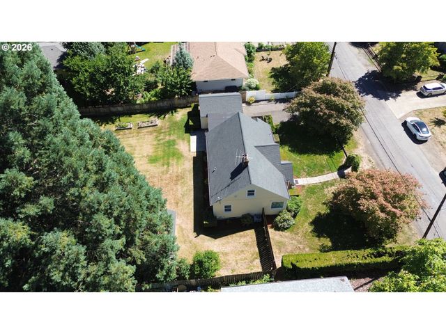 10320 Se STANLEY Ave, Milwaukie, OR 97222
