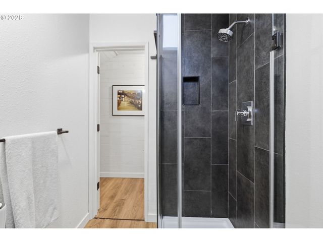 123 W 38TH St, Vancouver, WA 98660