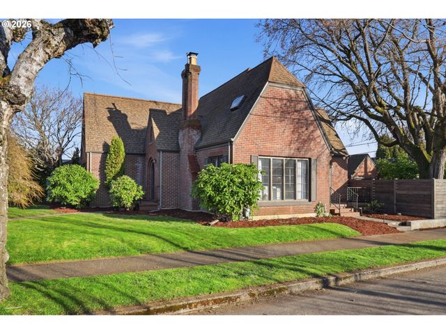 123 W 38TH St, Vancouver, WA 98660