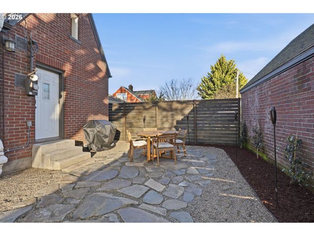 123 W 38TH St, Vancouver, WA 98660