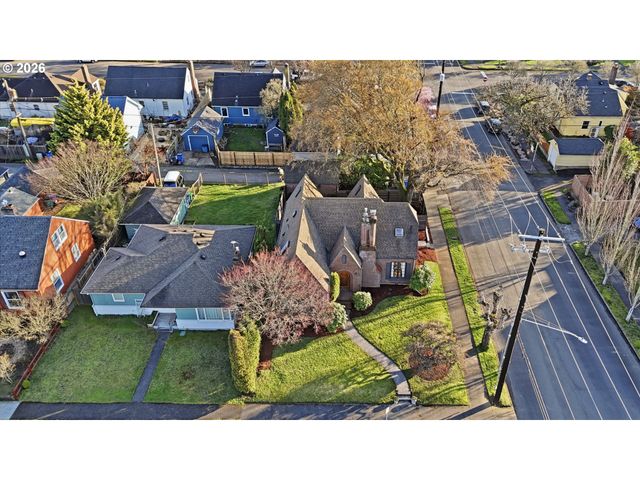 123 W 38TH St, Vancouver, WA 98660