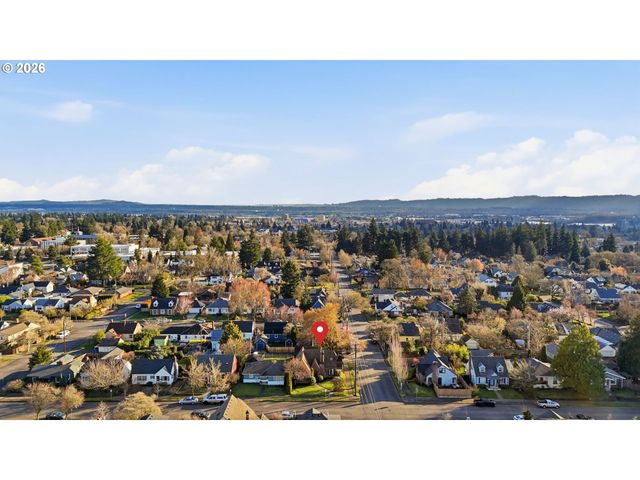 123 W 38TH St, Vancouver, WA 98660