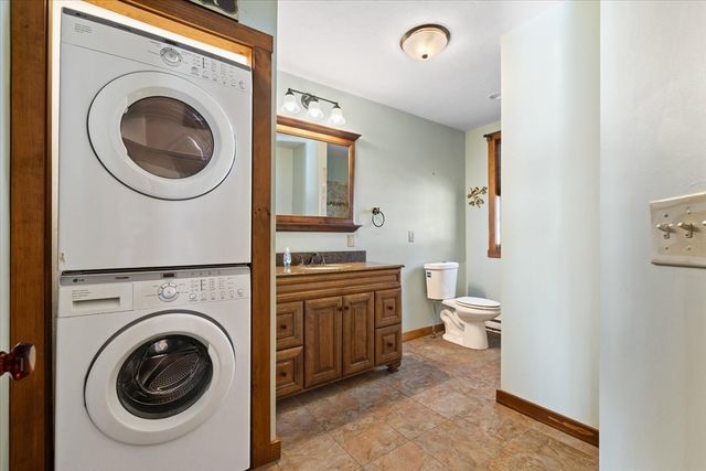 110 Minebrook Rd, Webster, MA 01570