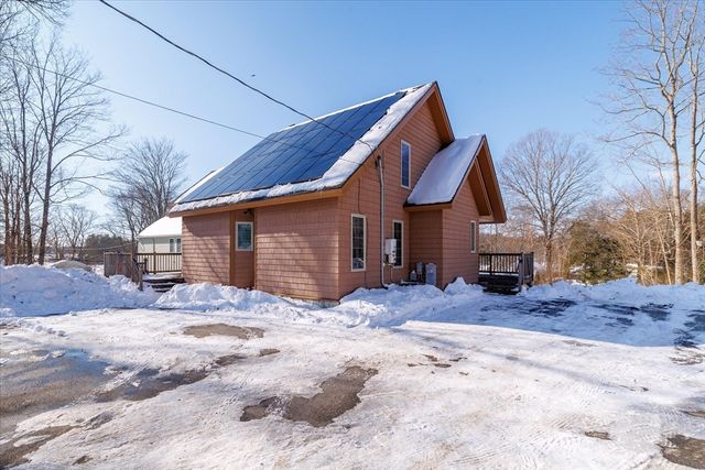 110 Minebrook Rd, Webster, MA 01570