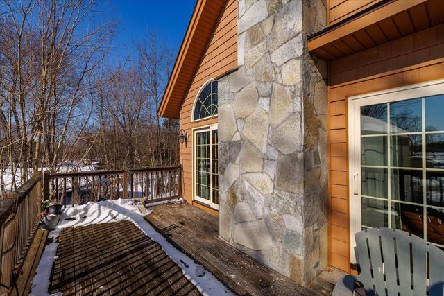 110 Minebrook Rd, Webster, MA 01570