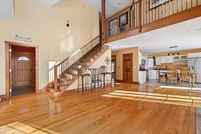 110 Minebrook Rd, Webster, MA 01570