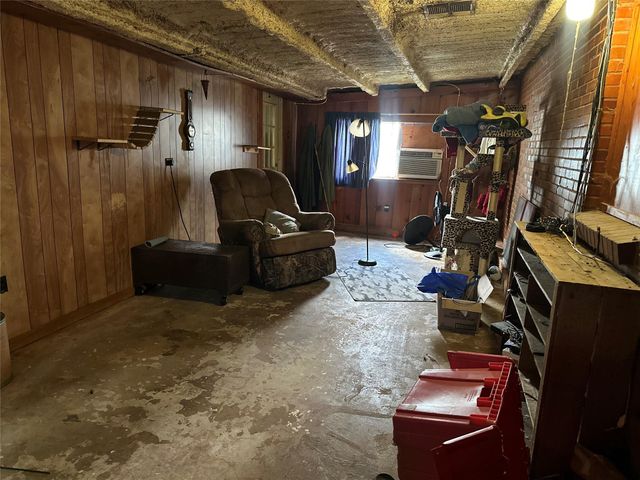 1001 Red Bud Street, Channelview, TX 77530