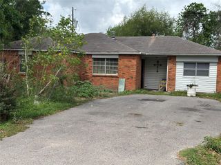 1001 Red Bud Street, Channelview, TX 77530