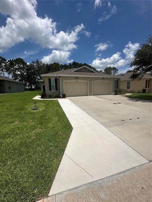 27001 WHITE PLAINS WAY, Leesburg, FL 34748