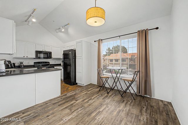 1633 E LAKESIDE Drive 58, Gilbert, AZ 85234
