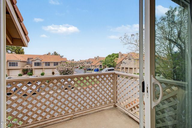 1633 E LAKESIDE Drive 58, Gilbert, AZ 85234
