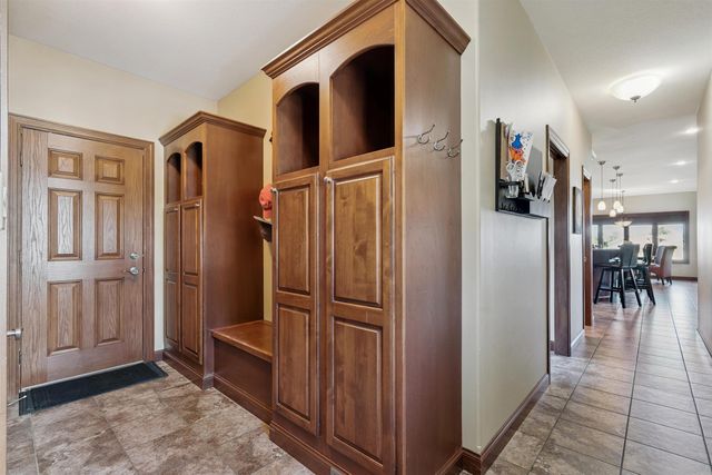 1001 Indigo St, Grundy Center, IA 50638