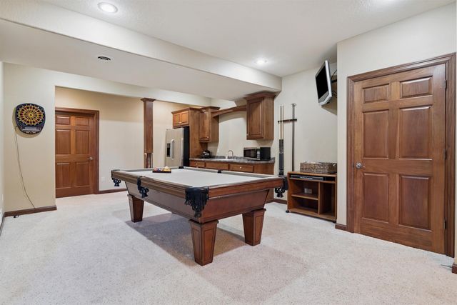 1001 Indigo St, Grundy Center, IA 50638