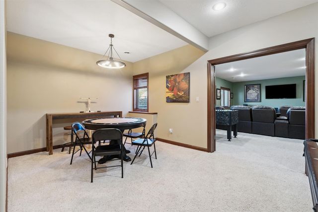 1001 Indigo St, Grundy Center, IA 50638