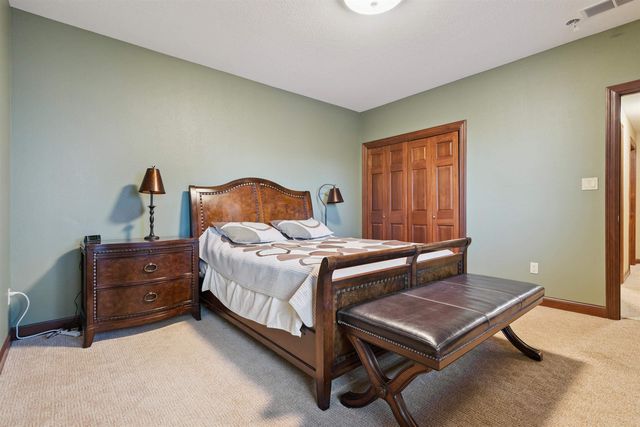 1001 Indigo St, Grundy Center, IA 50638