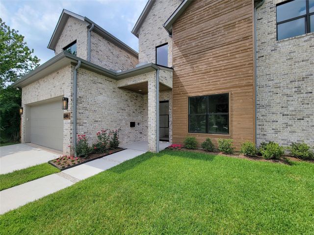 1922 Norcrest Dr Drive, Houston, TX 77055