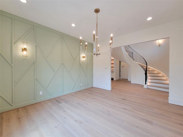 1922 Norcrest Dr Drive, Houston, TX 77055