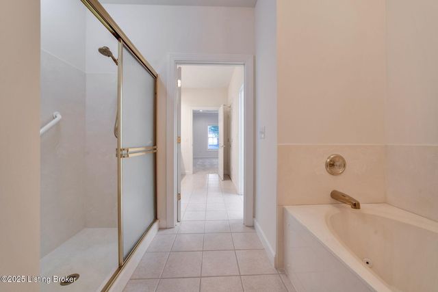 404 McKirkland Pl, Louisville, KY 40245