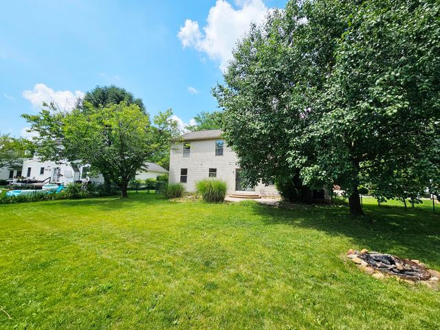 5560 Forest Glen Drive, Grove City, OH 43123
