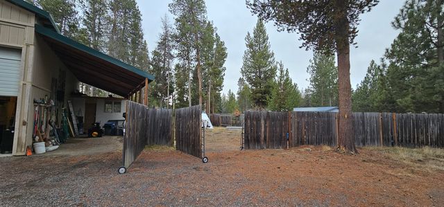 152113 Silver Spur Road, La Pine, OR 97739