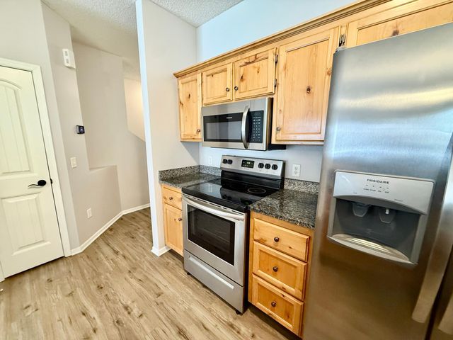 194 Shetland Lane, Lino Lakes, MN 55014