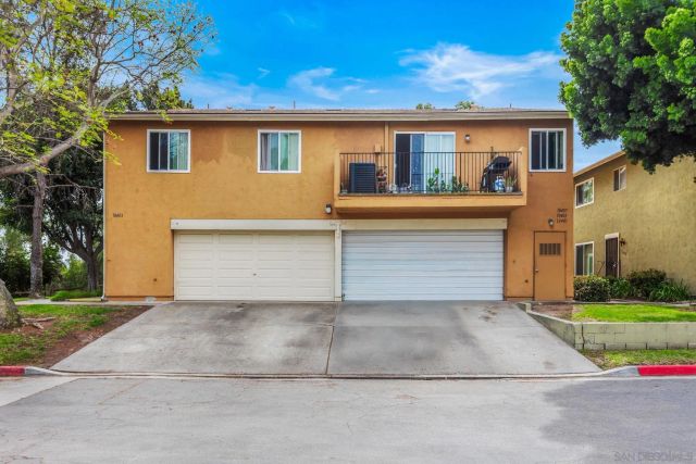 10401 Caminito Rimini, San Diego, CA 92129